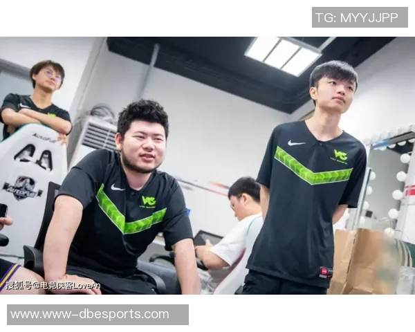 电竞实时数据分析FPX阵地战策略与战术深度解读实时新闻